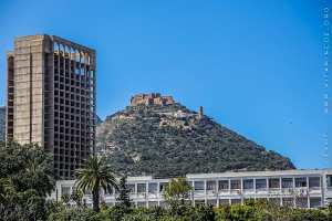 Fort de Santa Cruz, avec la cathédrale portant le même nom en contre bas