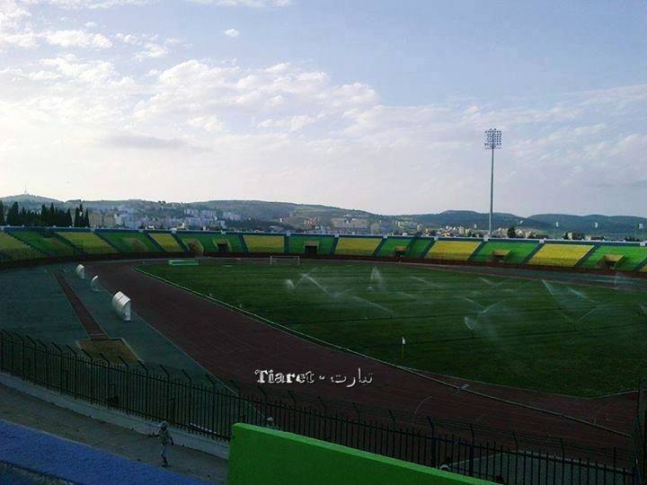 Le stade Ahmed KAID.