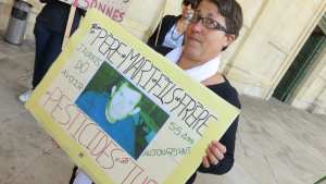 Planète - Marie-Lys Bibeyran devant la Cour d’Appel de Bordeaux pour faire reconnaître la maladie professionnelle de son frère, une maladie liée «aux produits de la vigne»