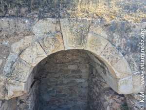 التواجد الاستعماري بقرية عين القلة - الغزوات