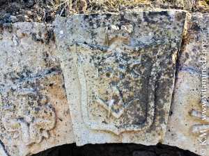 رمز الفرجار و المسطرة بعين بن طاوس - الغزوات