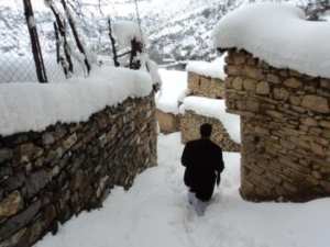 Neige de février 2012 à Bouzelatène