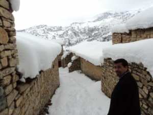 Neige de février 2012 à Bouzelatène