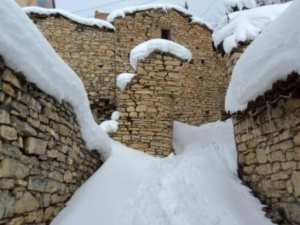 Neige de février 2012 à Bouzelatène