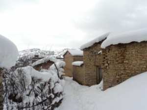 Neige de février 2012 à Bouzelatène
