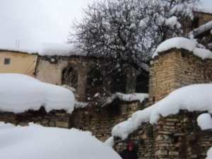 Neige de février 2012 à Bouzelatène