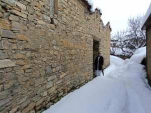 Neige de février 2012 à Bouzelatène