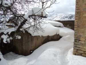Neige de février 2012 à Bouzelatène