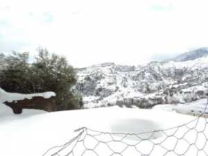 Neige de février 2012 à Bouzelatène