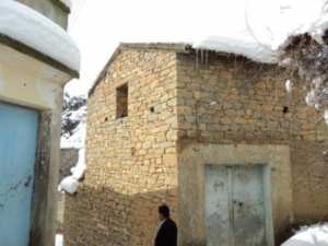 Neige de février 2012 à Bouzelatène