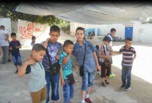 Ambiance de fête à Bouzelatène