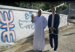 Ambiance de fête à Bouzelatène