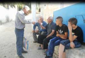 Ambiance de fête à Bouzelatène