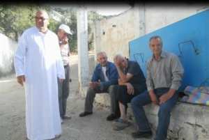 Ambiance de fête à Bouzelatène