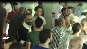 Ambiance de fête à Bouzelatène