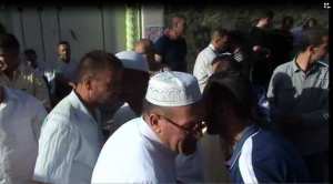 Ambiance de fête à Bouzelatène