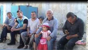 Ambiance de fête à Bouzelatène