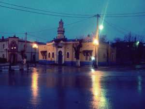 Soir de pluie , Vu sur la vielle poste et Hamam Barguem , ( Geryville ) El bayadh centre ville