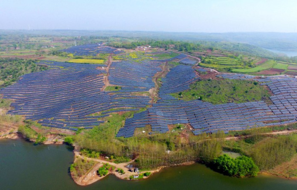 Planète - Près de 10 millions d'emplois dans le monde liés aux énergies renouvelables