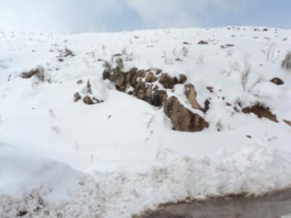 Neige de février 2012 à Bouzelatène