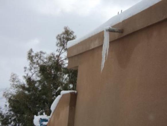 Neige de février 2012 à Bouzelatène