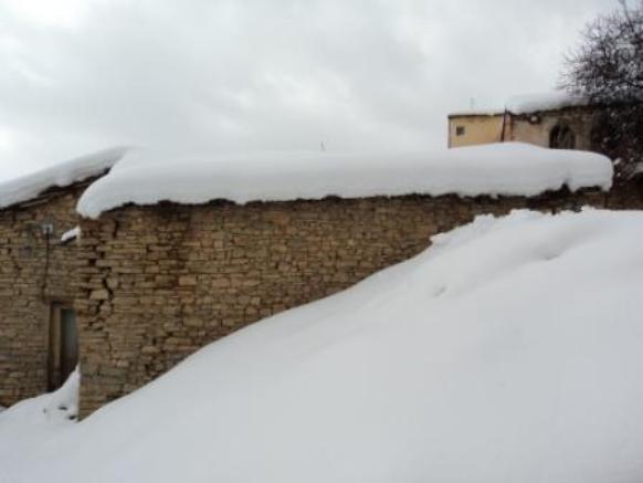 Neige de février 2012 à Bouzelatène