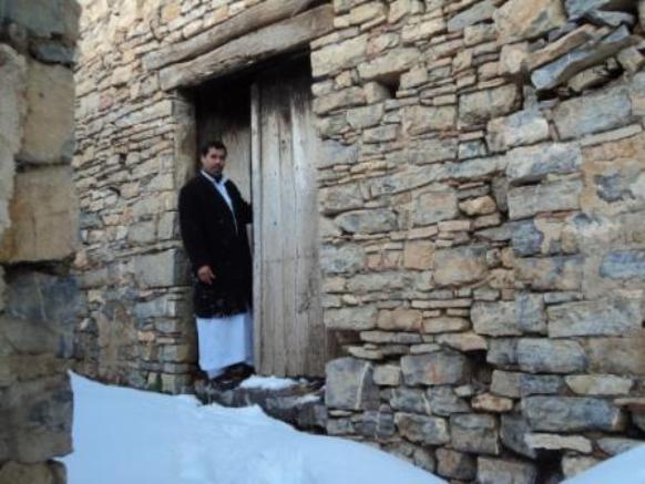 Neige de février 2012 à Bouzelatène