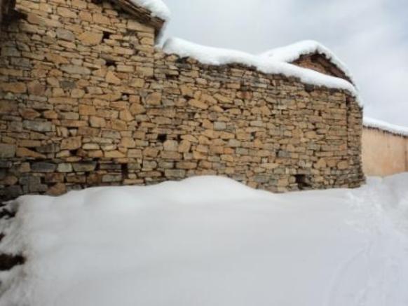 Neige de février 2012 à Bouzelatène