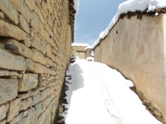 Neige de février 2012 à Bouzelatène