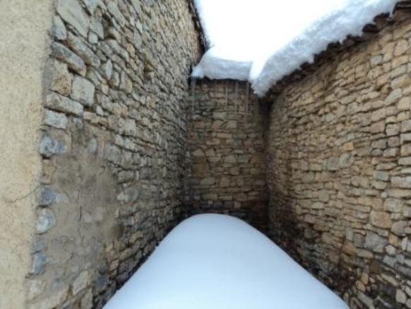 Neige de février 2012 à Bouzelatène