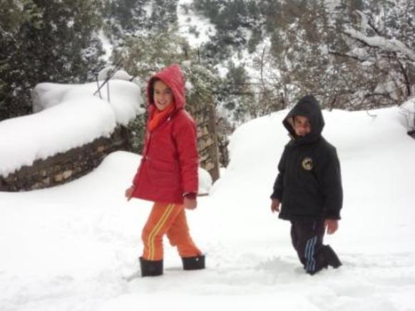 Neige de février 2012 à Bouzelatène