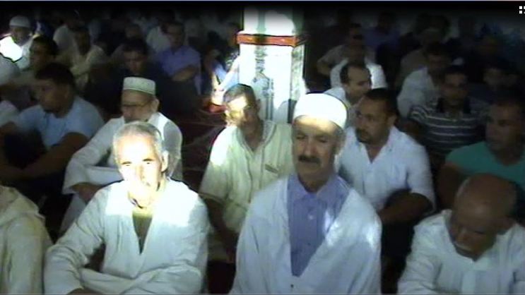 Ambiance de fête à Bouzelatène