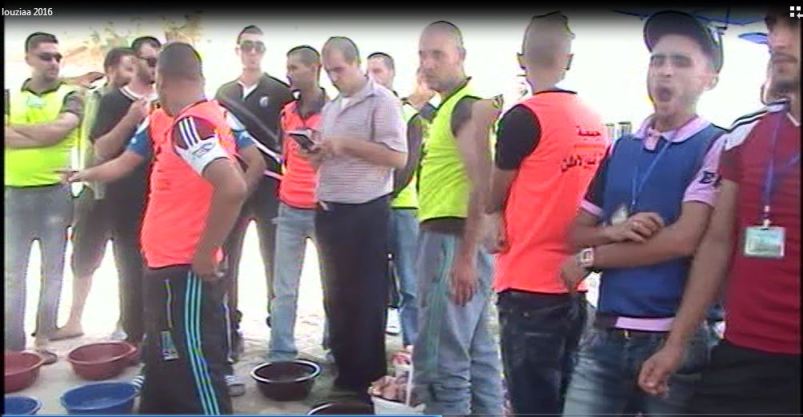 Ambiance de fête à Bouzelatène