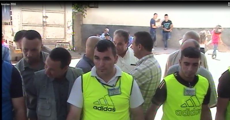 Ambiance de fête à Bouzelatène