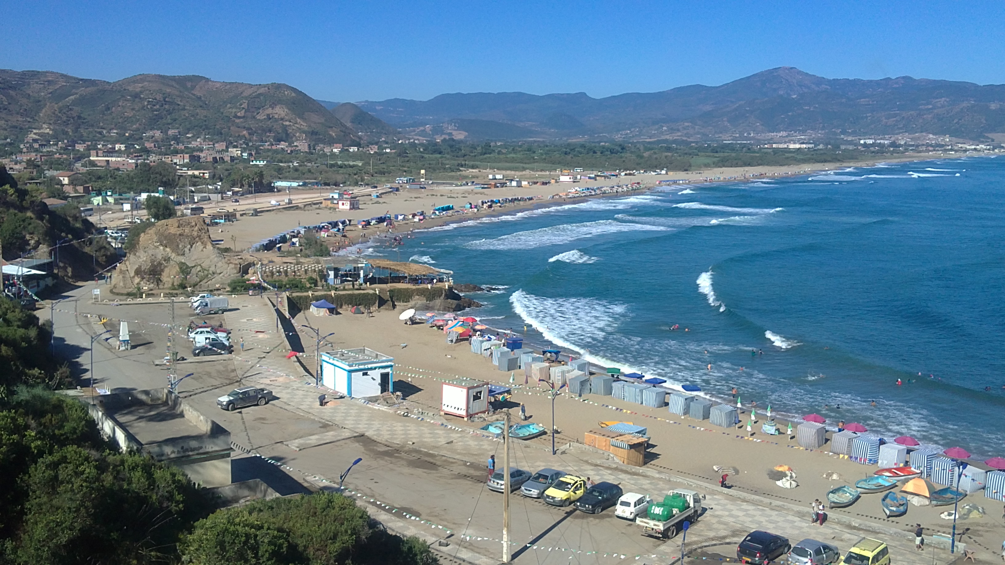 شاطئ بن زويت بعد التهيئة  12-08-2016