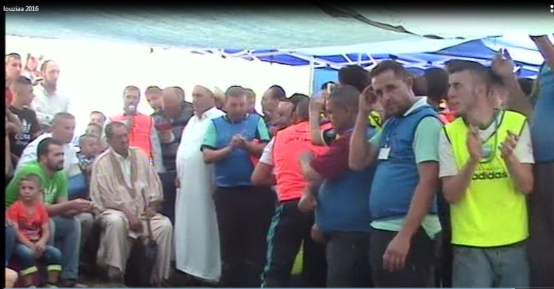 Ambiance de fête à Bouzelatène