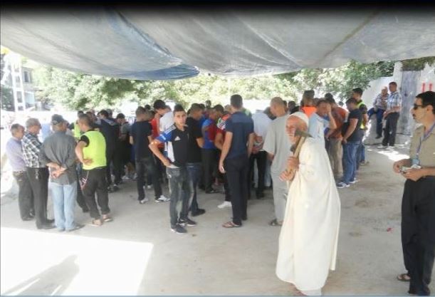 Ambiance de fête à Bouzelatène