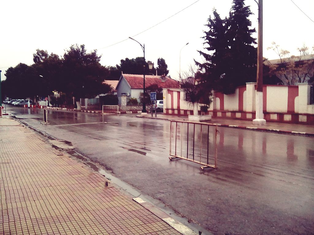 Cité administrative , derrière la maire principale , ( Géryville ) El bayadh Centre ville