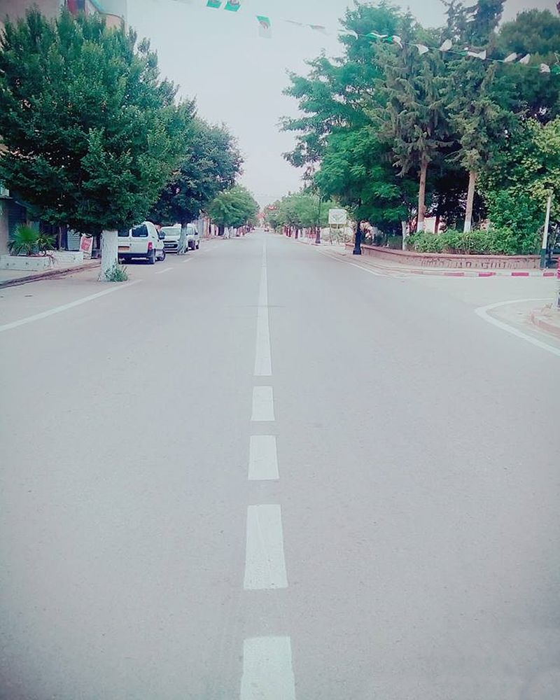 La rue qui mène vers la Marie principale ( Geryville ) El bayadh Centre ville