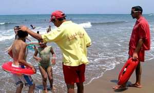 TLEMCEN - Près de 200 surveillants de plages mobilisés par la Protection civile