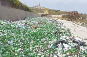 Annaba - RAMASSAGE DES ORDURES: Tout sauf les canettes de bière