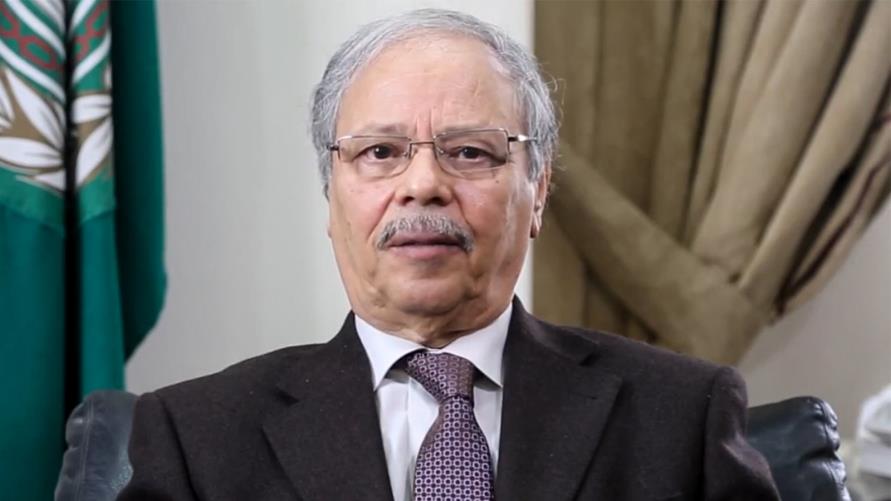 من هو الدبلوماسي الجزائري بن حلي؟