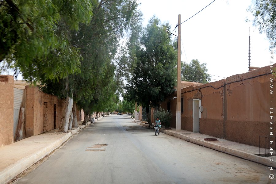 Ruelles de Boussemghoun propres et paisibles