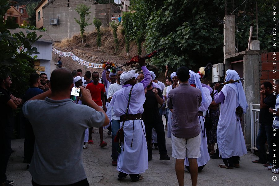 Baroud et karkabou au Festival international raconte-arts La 14e édition à Aït Ouabane