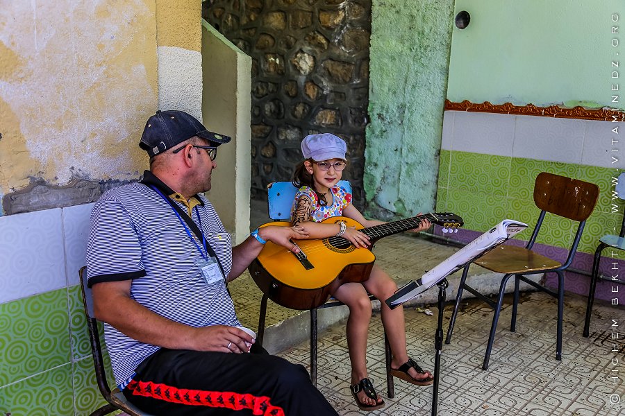 Cours de musique au Festival international raconte-arts La 14e édition à Aït Ouabane