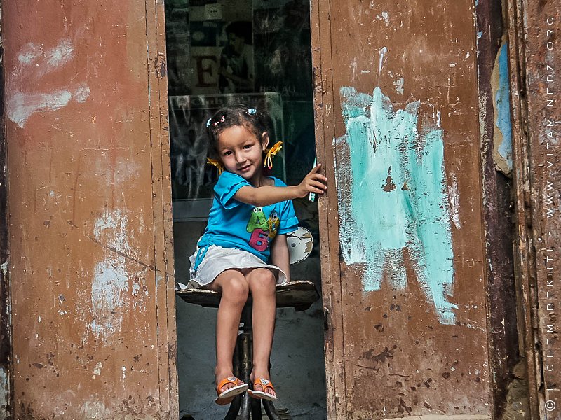 Petite fille de la Casbah d'Alger Photo prise en 2005