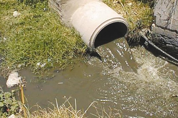 DÉCHETS MÉNAGERS, DÉCHARGES ANARCHIQUES, EAUX USÉES, POLLUTION DE L’AIR…  L’Algérie malade de… son environnement !