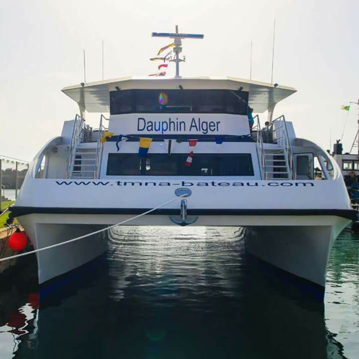 Bateau Restaurant '' Le Dauphin '' Alger   Port d'El Djamila - La Madrague