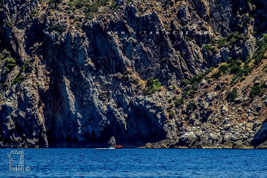 Tlemcen - Falaises près de Barbajani, la plage sauvage