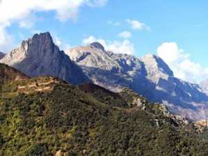 Algérie - Massif du djurdjura: Des milliards de mètres cubes mal prospectés